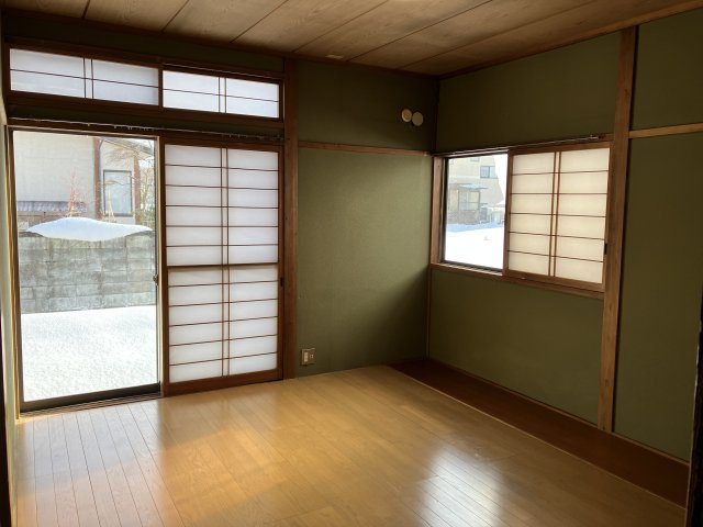 【中古住宅】中山町大字長崎字中原戸建ての洋室