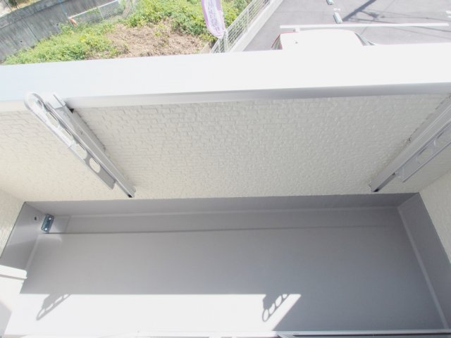 ライフメント伴駅前のバルコニー