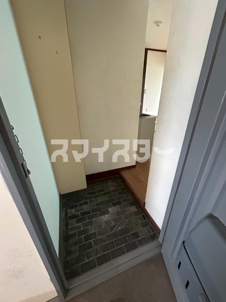 国分寺市本町４丁目の賃貸マンションの玄関