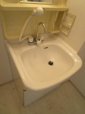 【独立洗面台】 | フロイント長門石