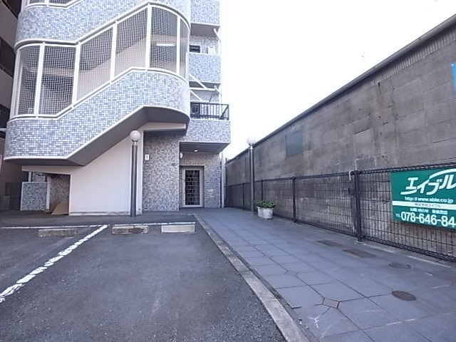 ハーデンハイツの外観