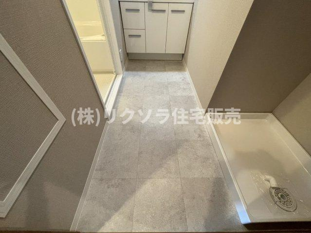 ダイアパレス樟葉の脱衣所|■物件内覧・資金計画相談・住宅ローン相談、リフォーム相談、お問合せ受付中■
※当日・翌日のご内覧、ご相談はお電話でのお問合せがスムーズです！