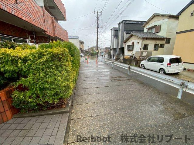 メゾン本行徳の周辺