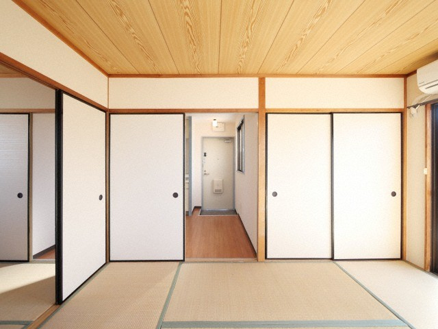 ローズハイツの和室