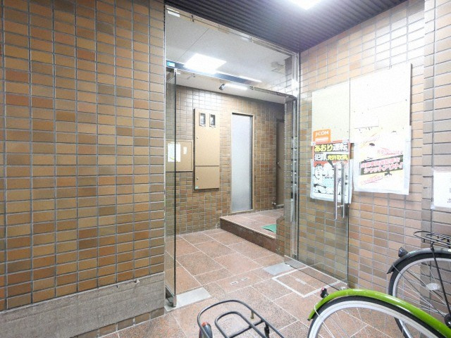 ローズハイツのロビー