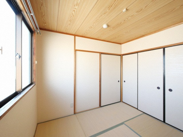 ローズハイツの和室