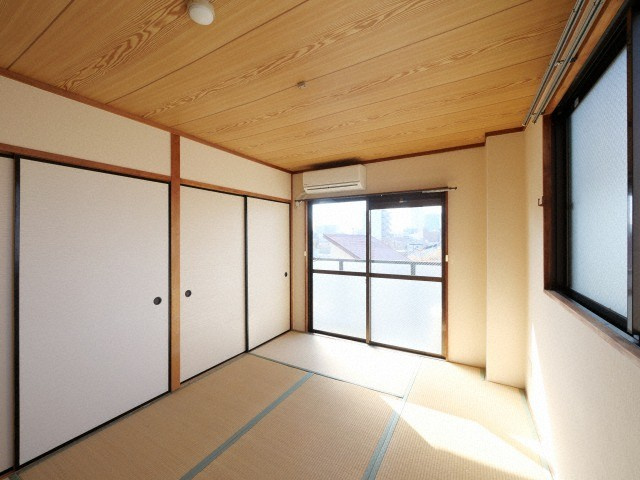 ローズハイツの和室