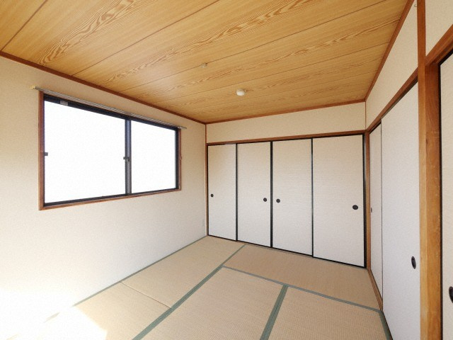 ローズハイツの和室