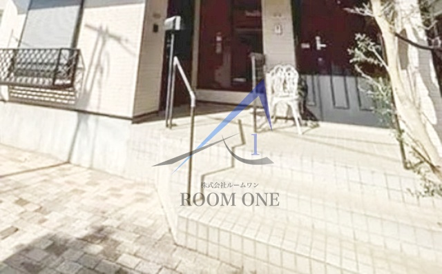 自由が丘２－１６賃貸住宅のエントランス|エントランスです。