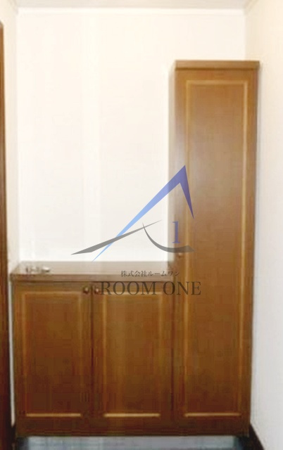 自由が丘２－１６賃貸住宅の設備|シューズボックスです。