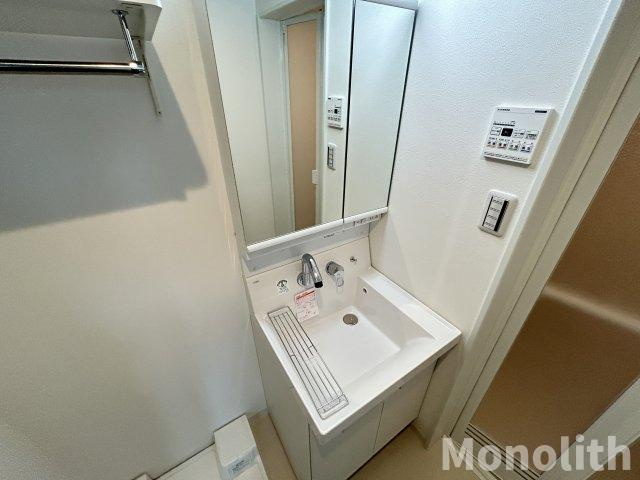 ALEGRIA北助松Southの洗面所