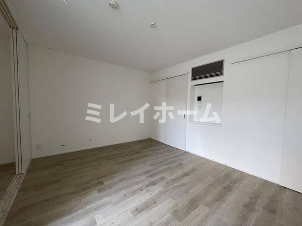 ミリアレジデンス南馬込の居間・リビング