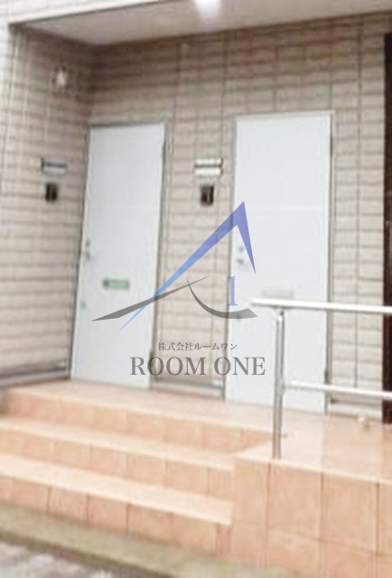 リュクスのエントランス|エントランスです。