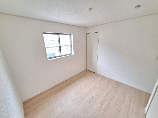 【洋室】 | 板橋区赤塚2丁目　新築一戸建住宅　全1棟　（成増店） | 5.75帖の洋室。