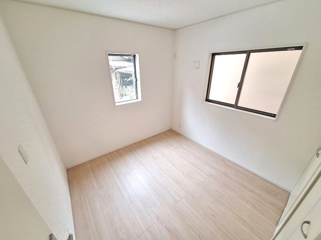 【洋室】 | 板橋区赤塚2丁目　新築一戸建住宅　全1棟　（成増店） | 4.5帖の洋室。