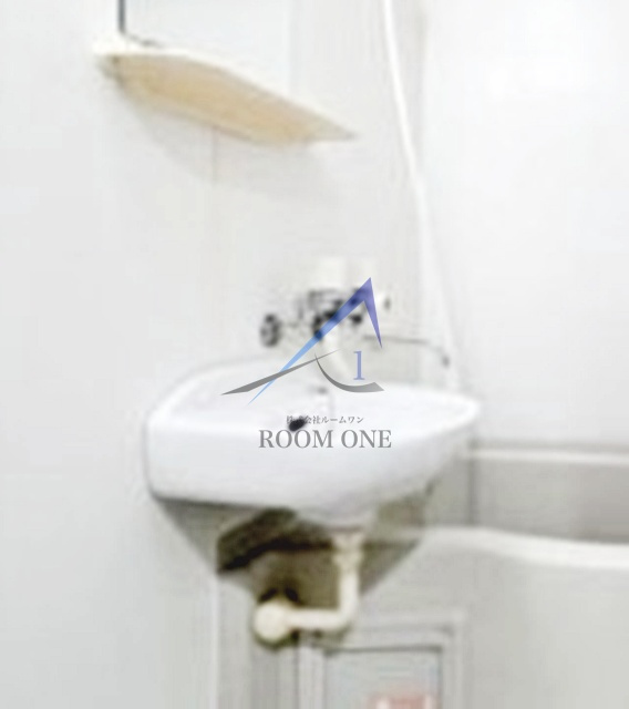 ドルチェ月島・弐番館の洗面所|洗面台です。