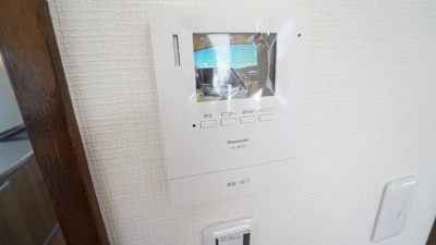 【防犯設備】 | 鈴張（星が丘）内外装リフォーム済み5ＬＤＫ戸建て | ＴＶモニタインターホン　来客対応、セキュリティ対策も充実