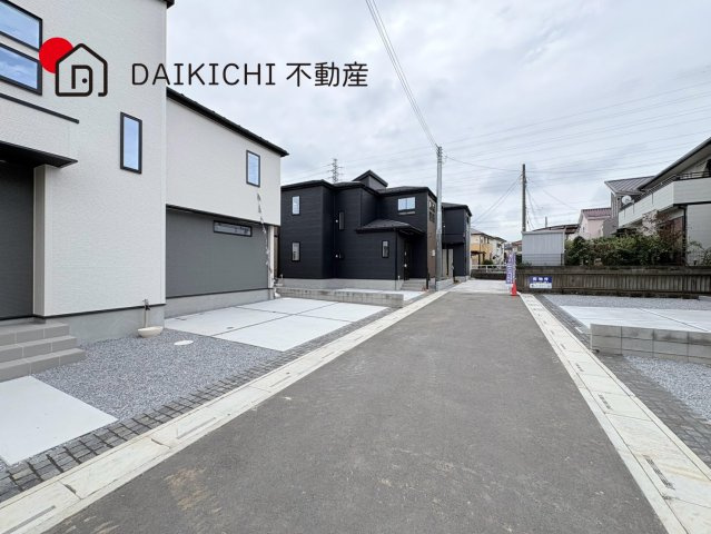 【前面道路含む現地写真】 | 北本市東間4期　新築戸建　全5棟　3号棟