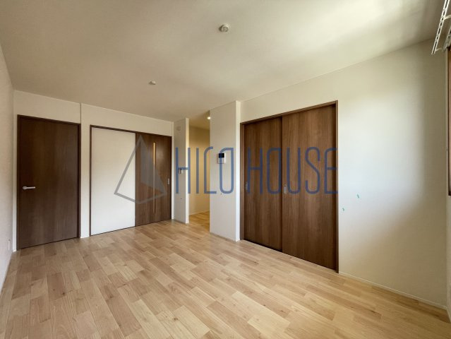 プランドール(南古谷)の居間・リビング