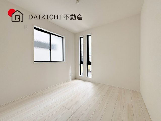 【洋室】 | 北本市東間4期　新築戸建　全5棟　2号棟