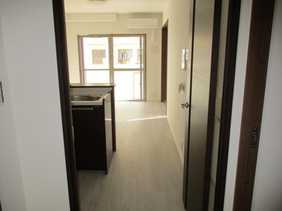 【玄関】 | LIBTH大道 | 写真はサンプルルームです。