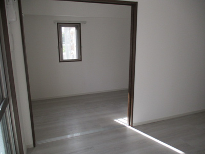 【居間・リビング】 | LIBTH大道 | 写真はサンプルルームです。