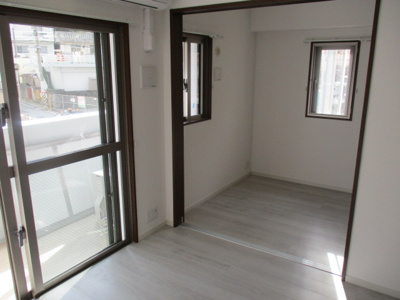 【居間・リビング】 | LIBTH大道 | 写真はサンプルルームです。