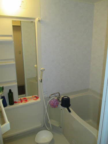 フォーレス西ケ丘の浴室