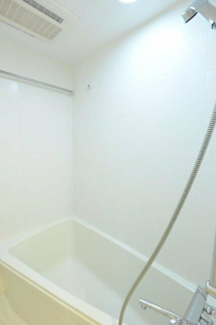 ヴォーガコルテ板橋本町アジールコートの浴室