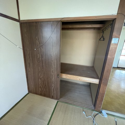 登別東町２丁目22-1戸建の収納