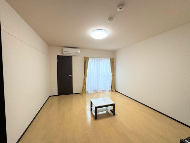 クレイノ石井町の居間・リビング|おしゃれなリビングです