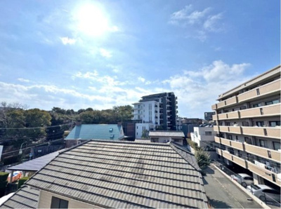 【展望】 | ロイヤルマンション西新 | 南向きにつき陽当たり良好☆洗濯物もよく乾きそうです☆