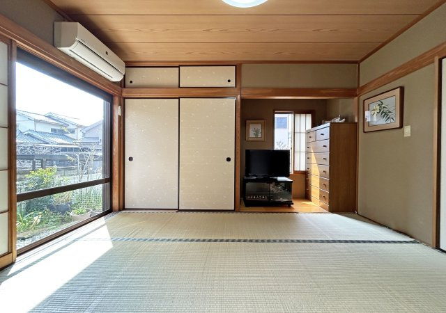 和泉市青葉台1丁目戸建の和室|1階西側和室①