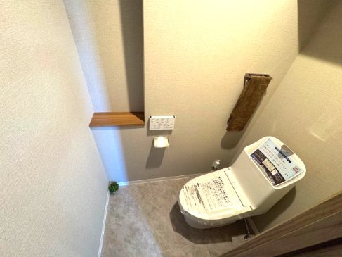 ロフティ天保山公園Ｂ棟のトイレ|ゆったりとした空間のトイレです