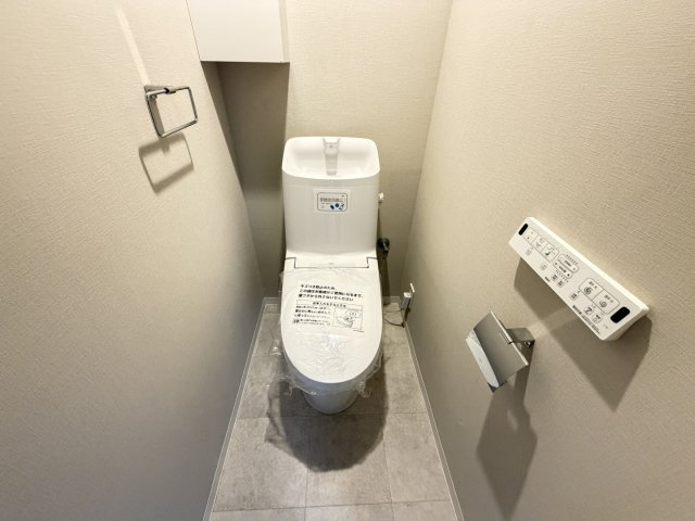 ファミールハイツ城東A棟のトイレ|清潔感のあるトイレです
