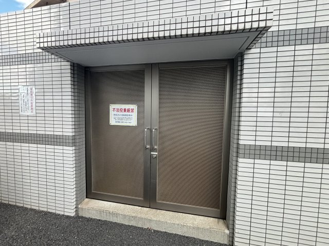 アン・ボルヌのその他共用部分