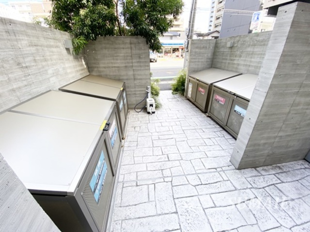 リバシィー浦和常盤のその他共用部分|専用ゴミ置き場あります！