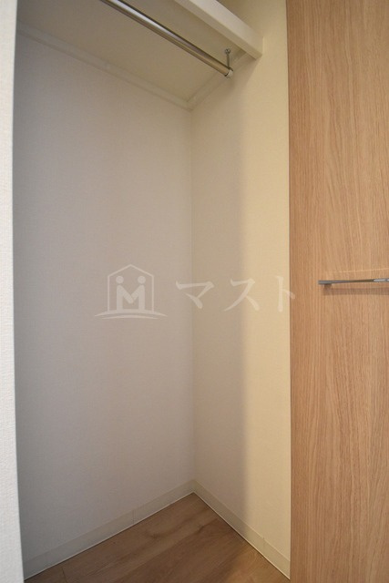 プレサンス本町エクストラの収納