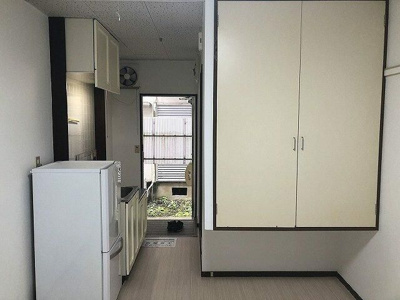 【玄関】 | ローレル横濱壱番館