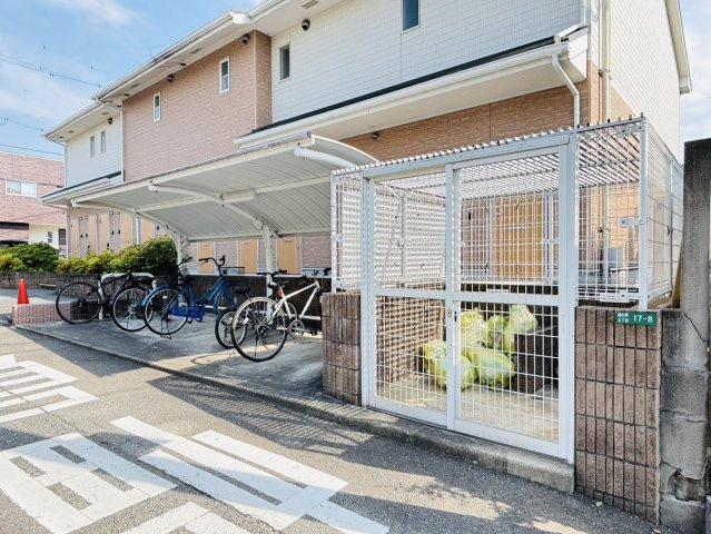 カーサシェリールの駐車場|別号数タイプ