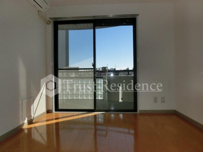 【居間・リビング】 | グランドメゾン亀源 | 別部屋参考写真