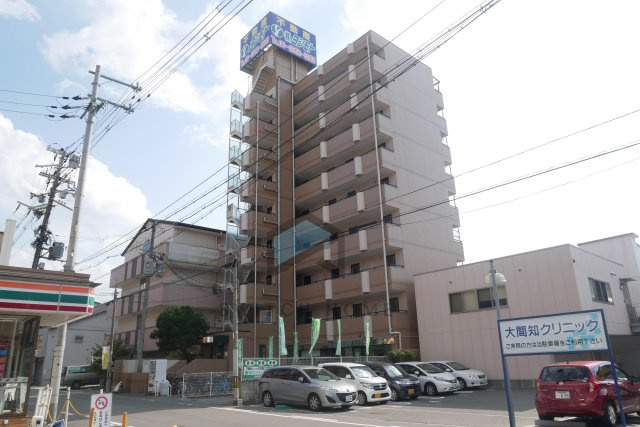 【外観】 | サンパレス布施 | 外観も気になるポイント
