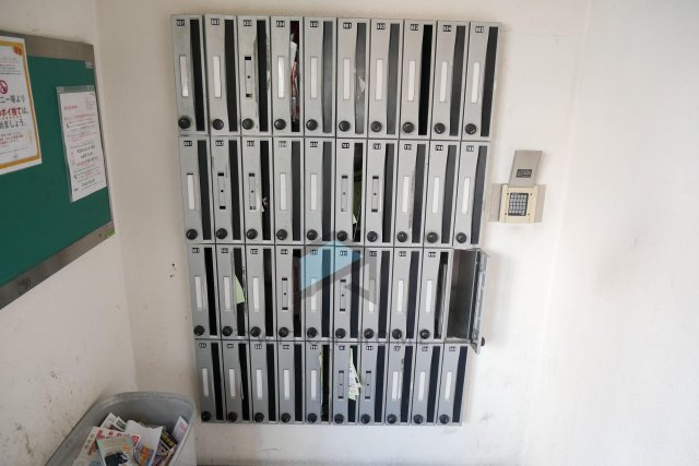【エントランス】 | サンパレス布施 | 建物の内部です