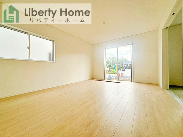 古河市五部第1　新築戸建　1号棟の居間・リビング