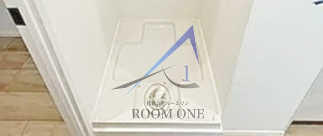 エルファーロ南麻布の設備|洗濯機置場です。