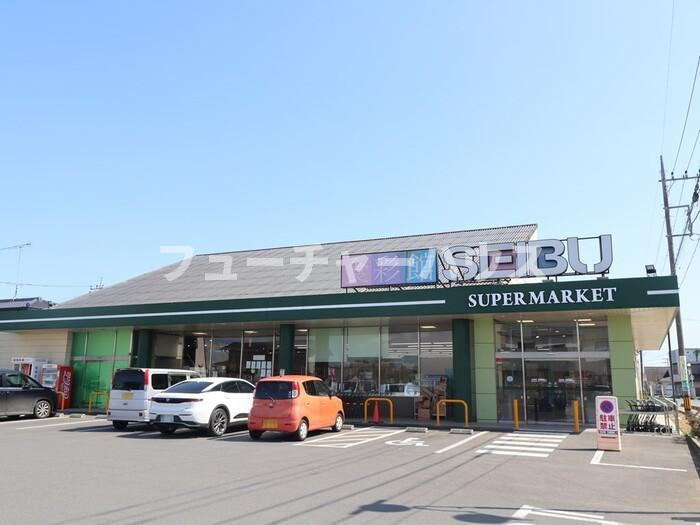 ラヴィエベルの周辺