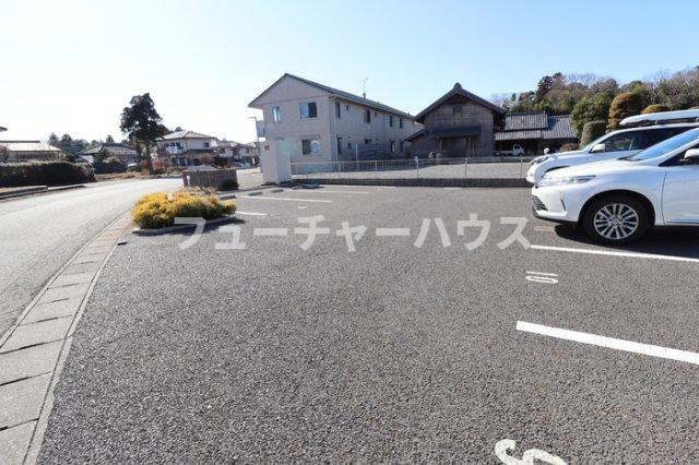 大黒屋　十四番館の駐車場
