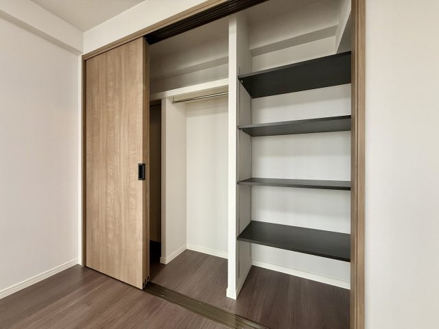 宝マンション富田町の収納
