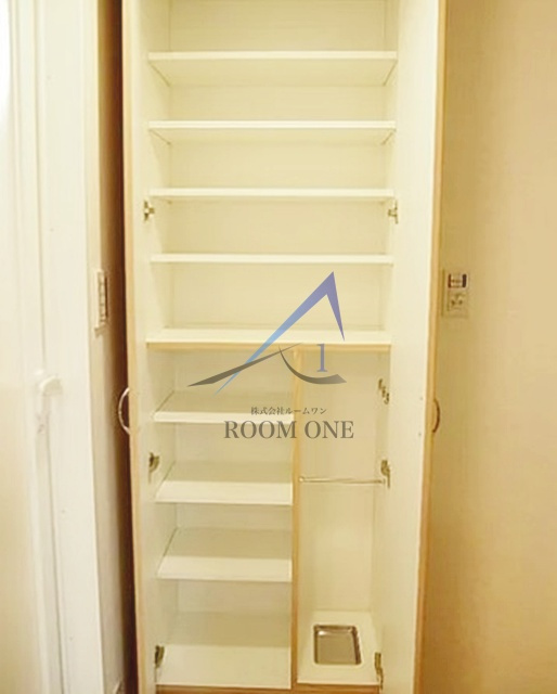 ルーブル両国弐番館の内装