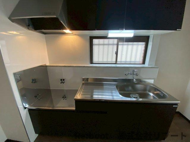 メゾン本行徳のキッチン